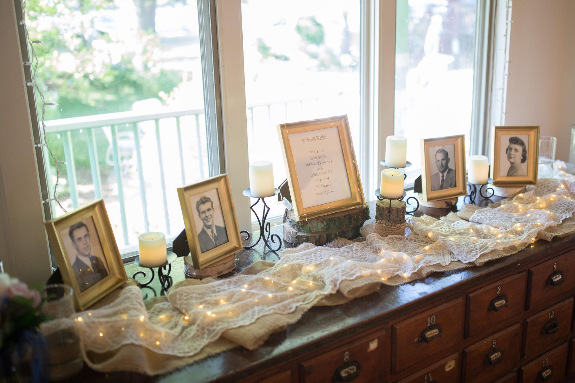 Wedding Table Honoring Loved Ones